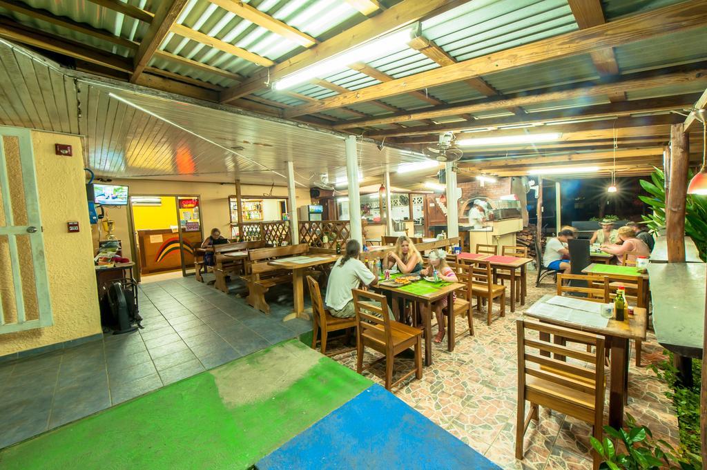 Hotel Posada Los Delfines Bocas Town Kültér fotó