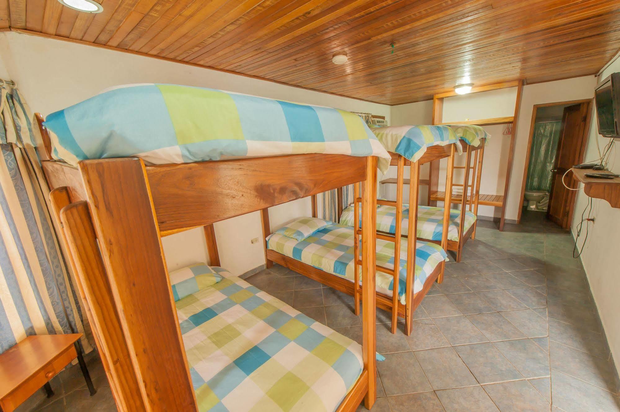 Hotel Posada Los Delfines Bocas Town Kültér fotó